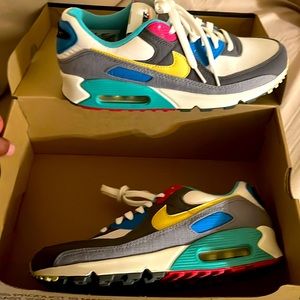 Nike Air Max 90 SE (phantom/celery-iron grey)